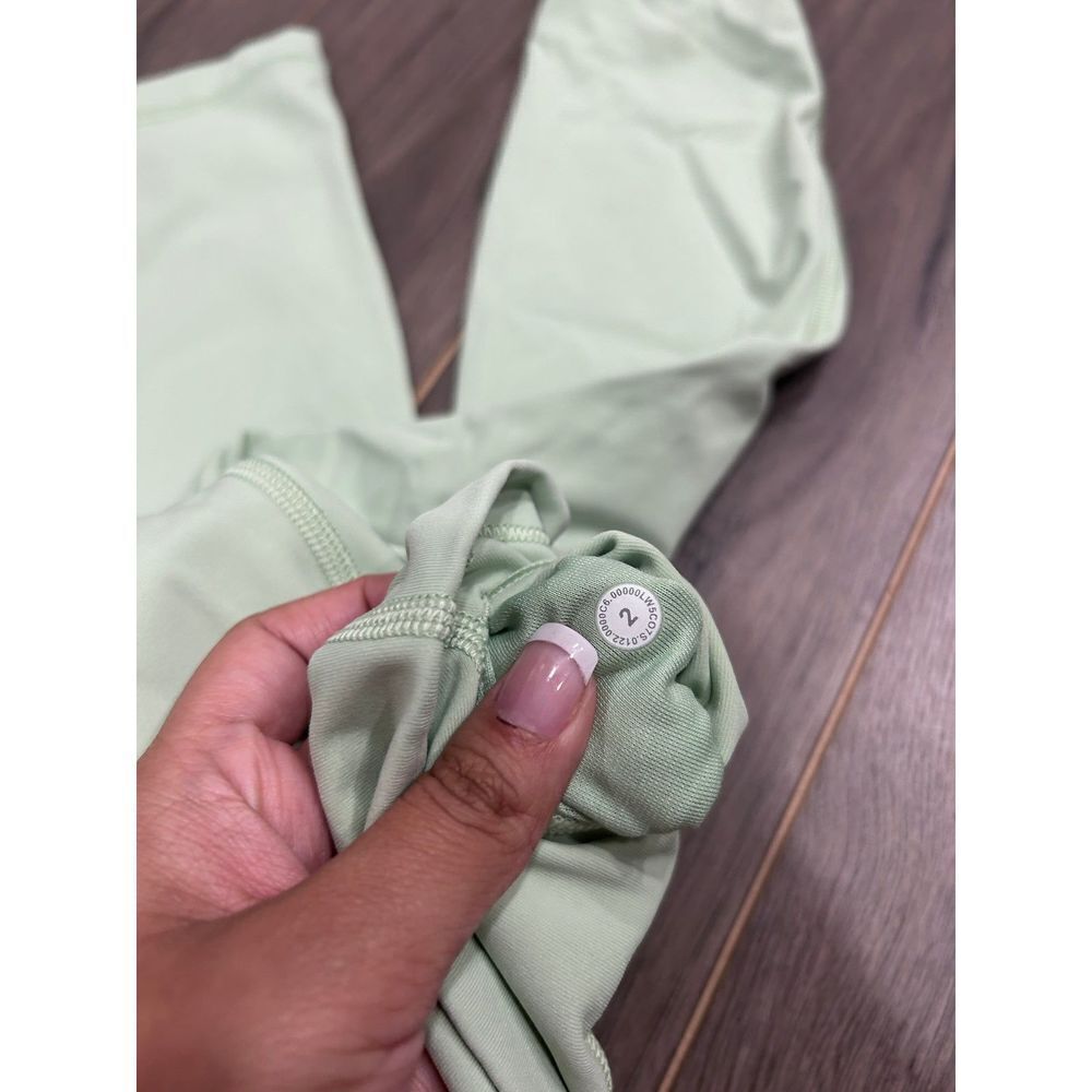Lululemon Wunder Under High Rise 25” - Picture 2 of 3